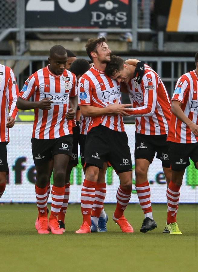 得尤为出色 得尤为出色